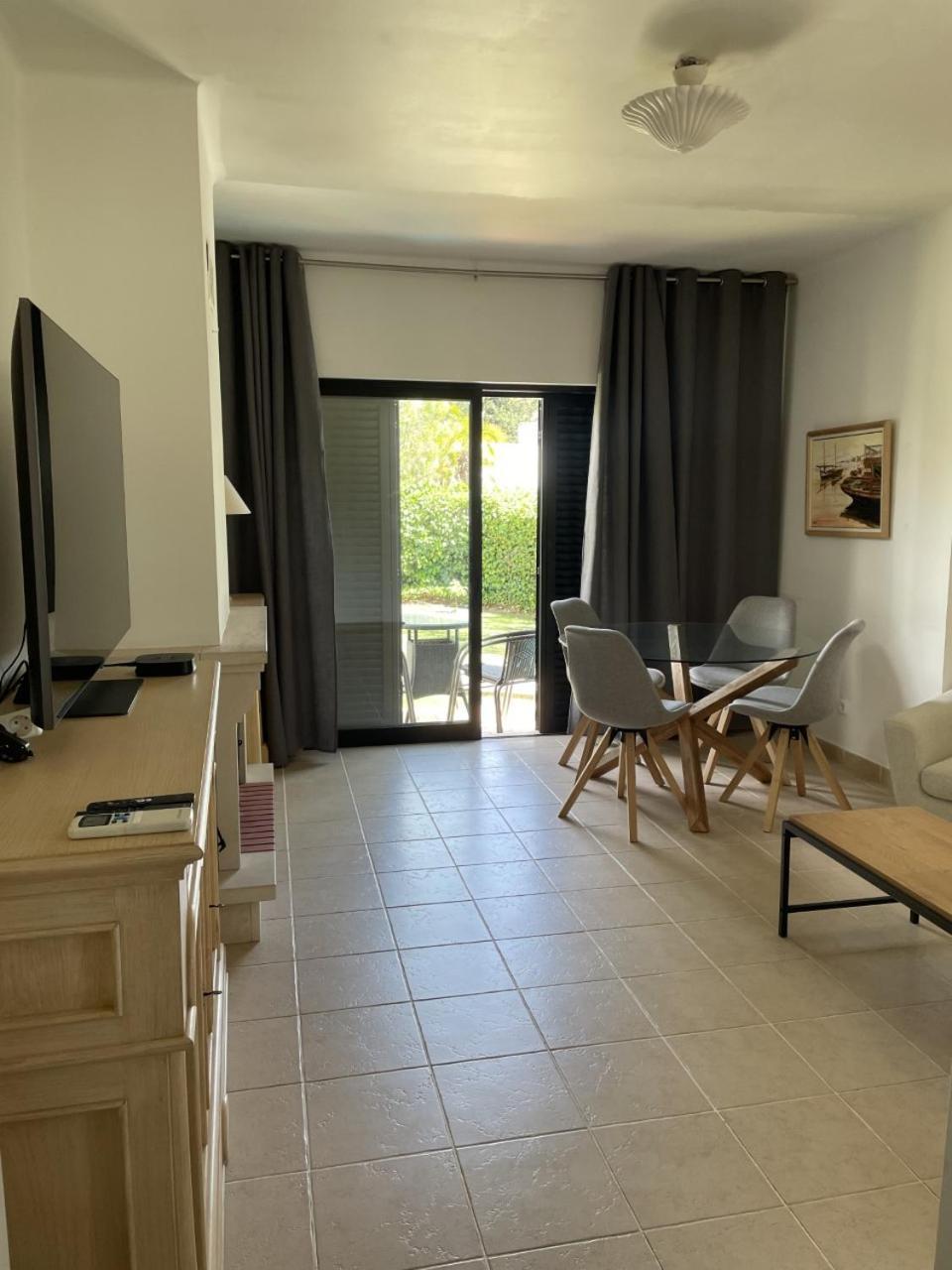 Apartamentos Santa Teresinha Alvor Εξωτερικό φωτογραφία