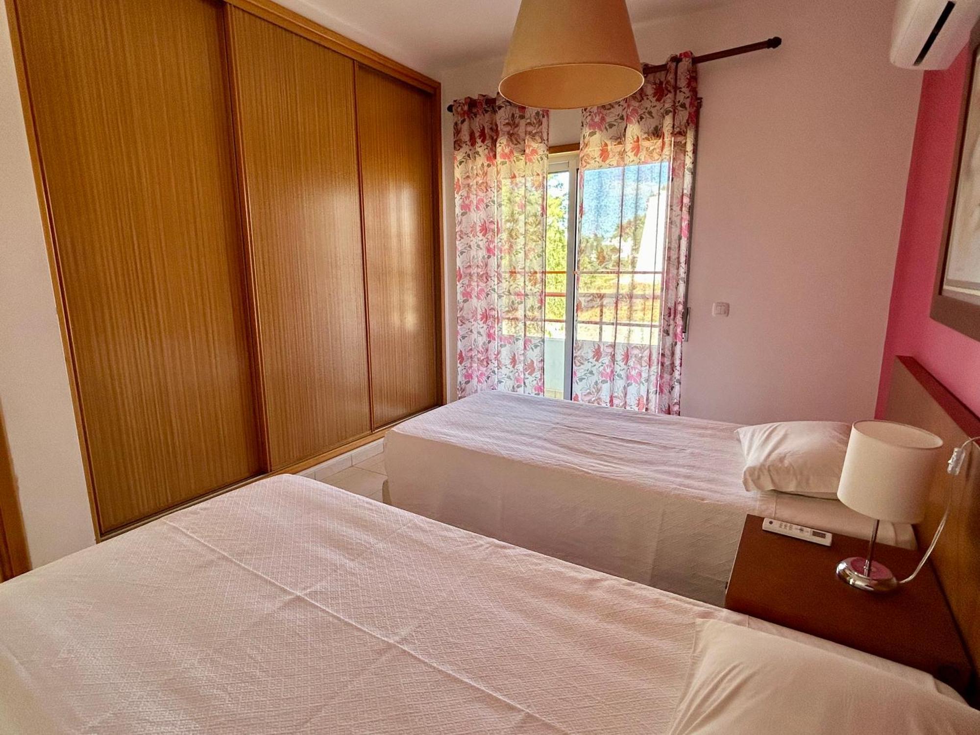 Apartamentos Santa Teresinha Alvor Εξωτερικό φωτογραφία
