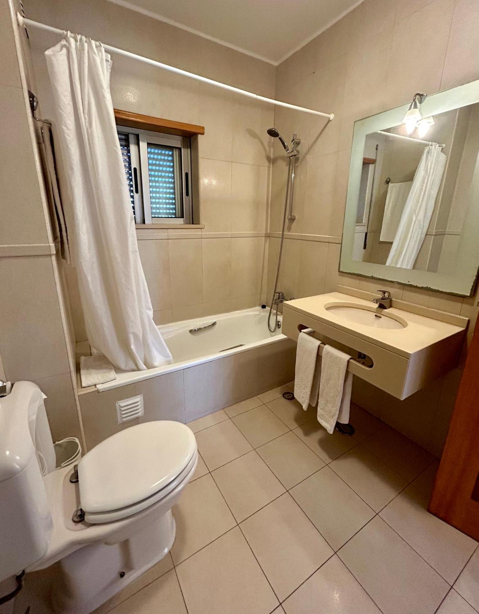 Apartamentos Santa Teresinha Alvor Εξωτερικό φωτογραφία