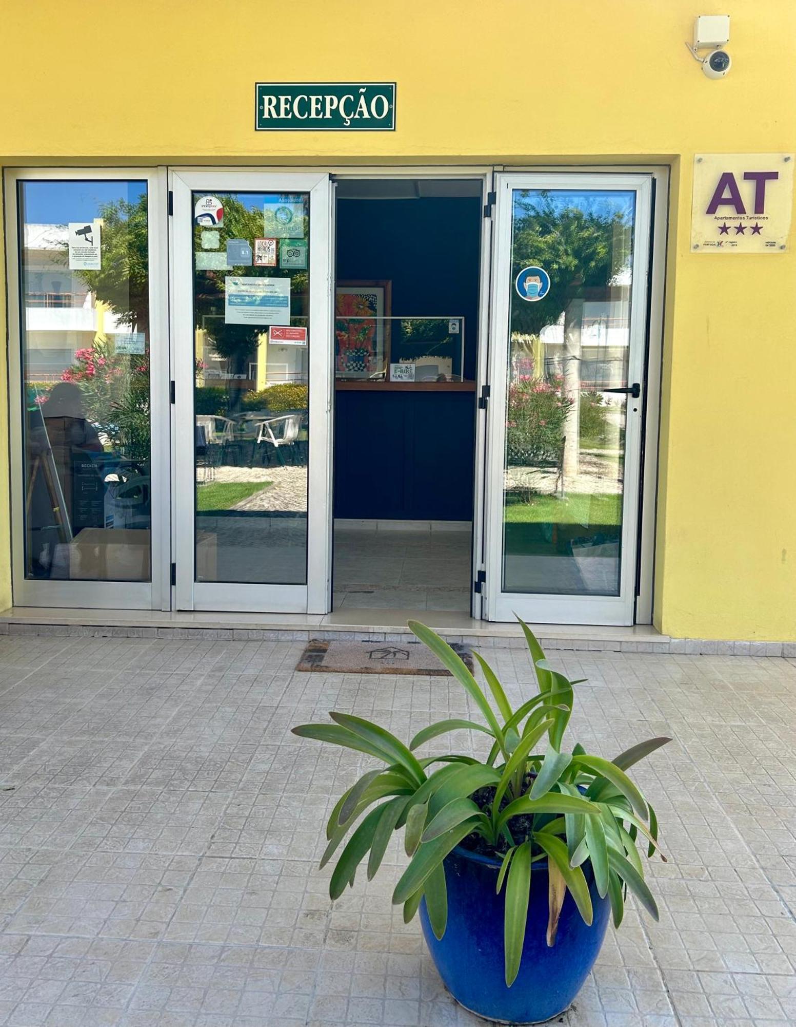 Apartamentos Santa Teresinha Alvor Εξωτερικό φωτογραφία