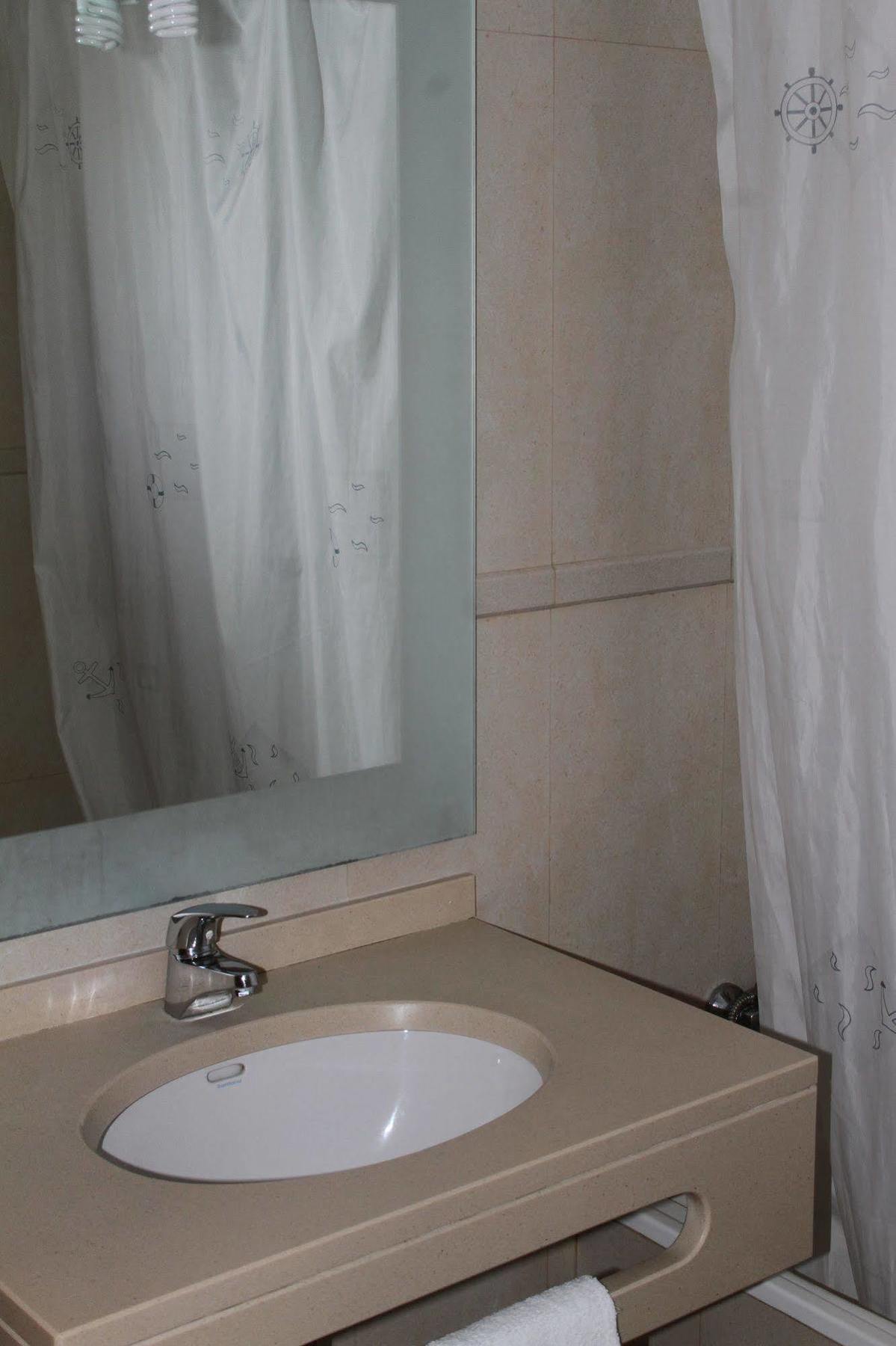 Apartamentos Santa Teresinha Alvor Εξωτερικό φωτογραφία